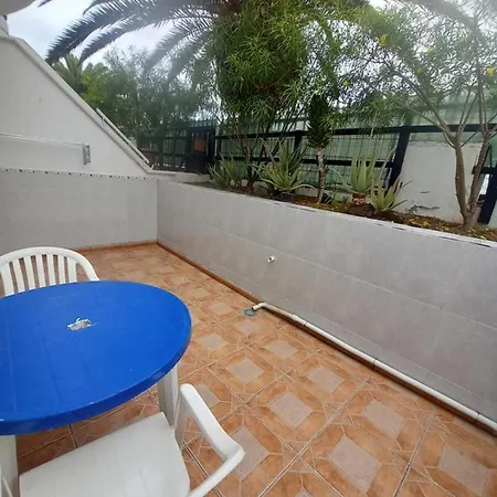 Apartman By The Sea *
