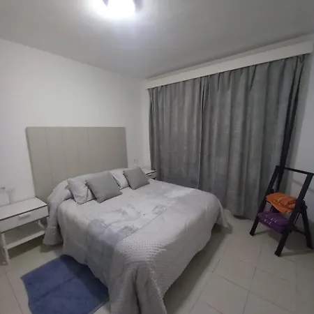 By The Sea Apartman *